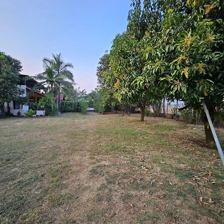 Patil'S Greenwoods Farmhouse นาวีมุมไบ ภายนอก รูปภาพ